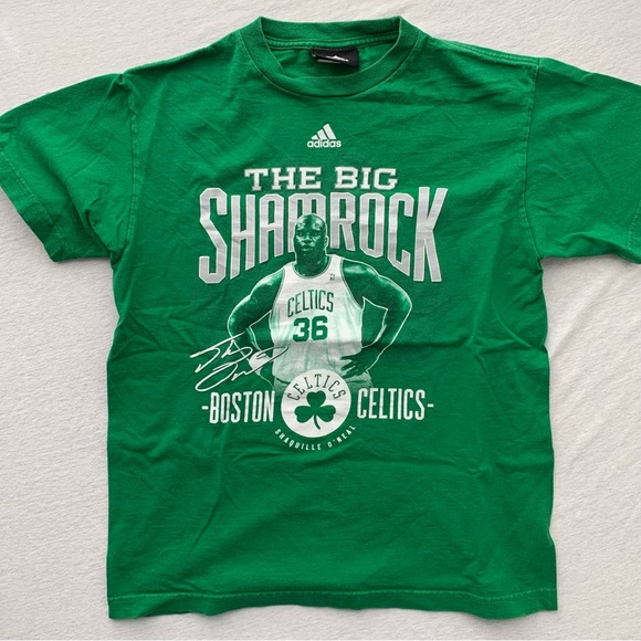 SHAQ RARE Boston Celtics big shamrock! Dwayne Johnson ain’t got nothing on Shaq - Picture 2 of 5